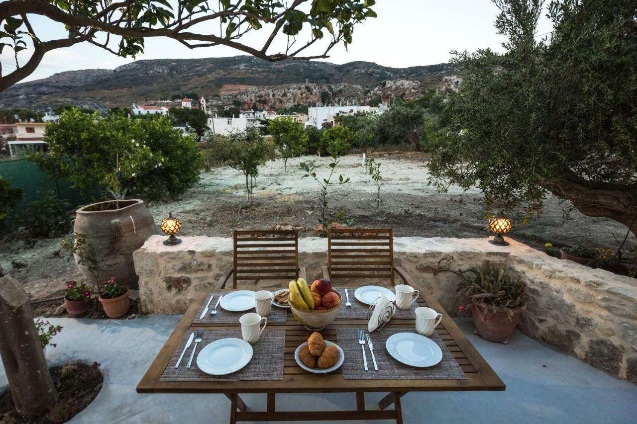 Margarita'S Stone House Daire Plátanos Dış mekan fotoğraf